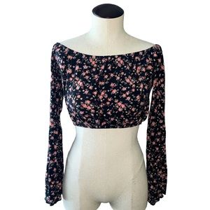 PacSun Boho Floral Flowy Crop Long Sleeve